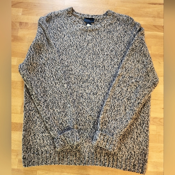 Maraschino Man Heather Crew Sweater NWT - Picture 1 of 5